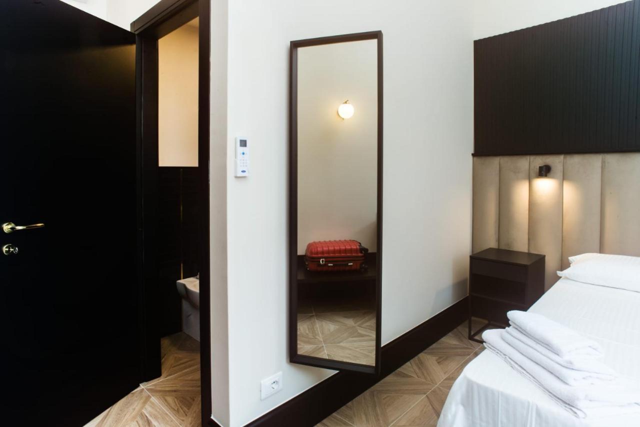 Fida Rooms Neapel Exteriör bild